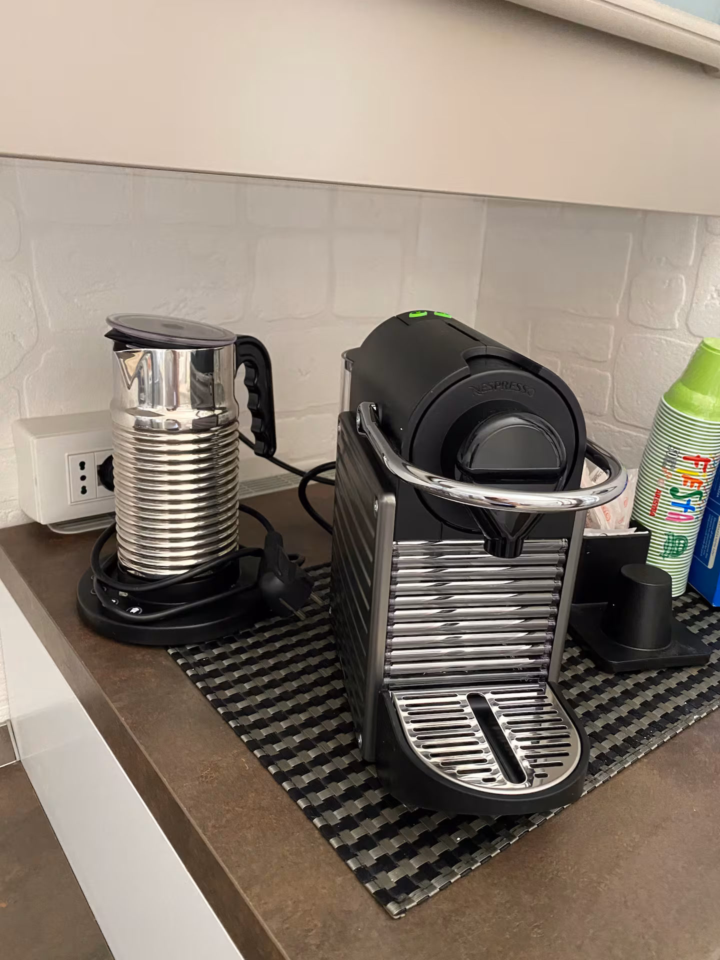 Macchina del caffè espresso per colazione